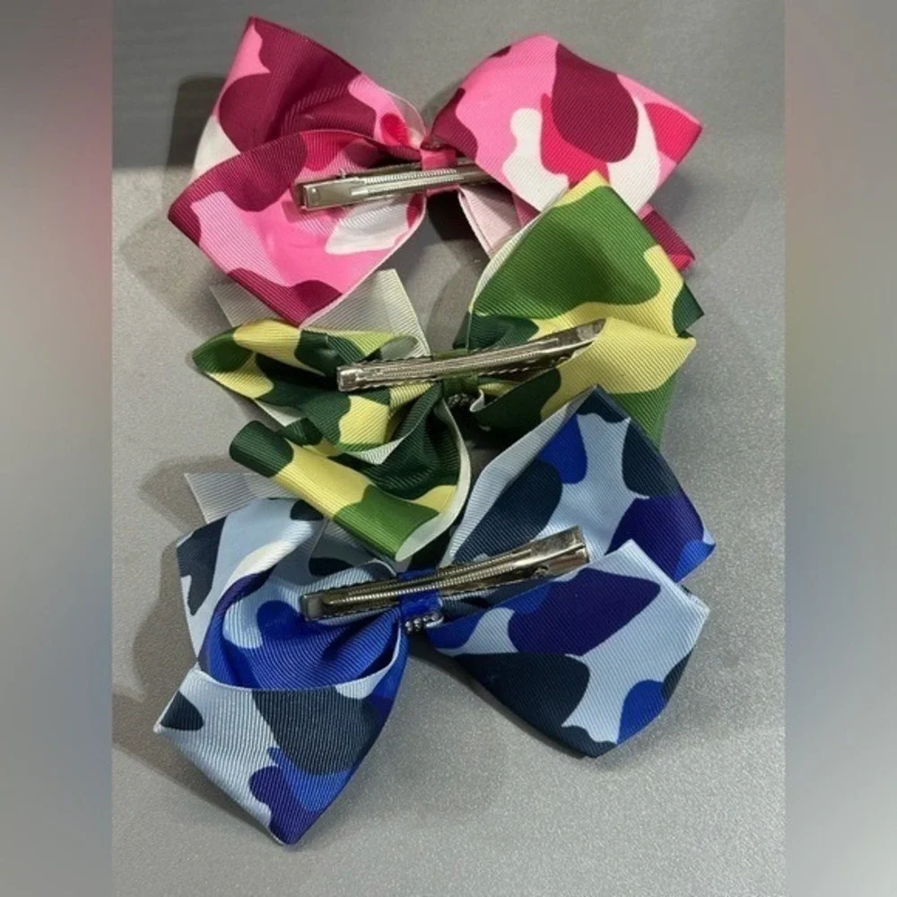NEW Hair‎ Bow Clip Accessories CAMO set of 3 green pink blue